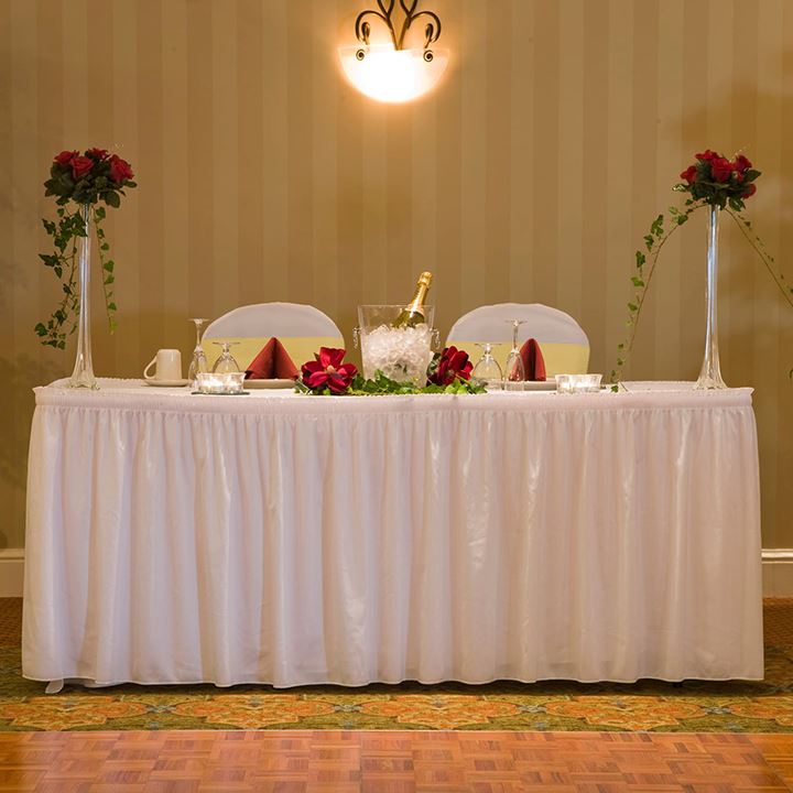 Hilton Garden Inn Solomons Sweetheart Table