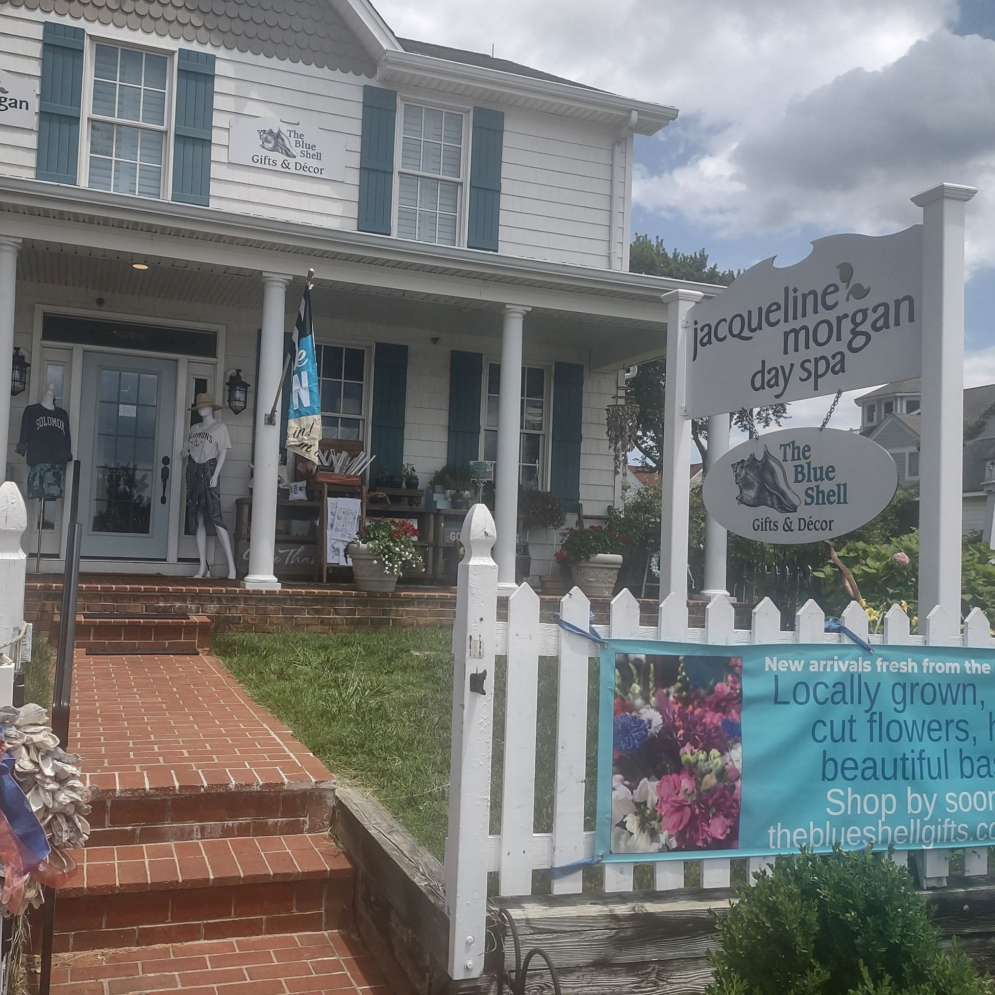 front porch in front of store and day spa